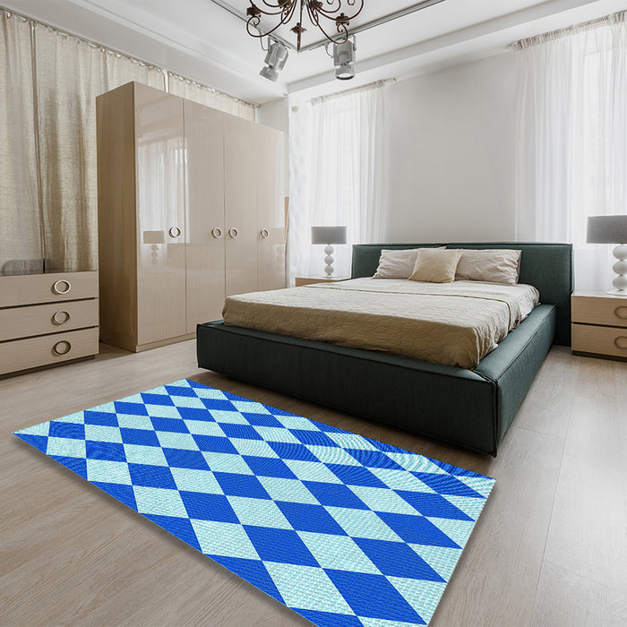 Patterned Blue Rug in a Bedroom, pat593lblu