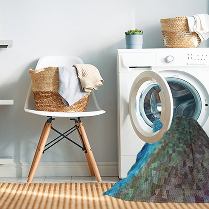 Machine Washable Transitional Light Sea Green Rug in a Washing Machine, wshpat595lblu