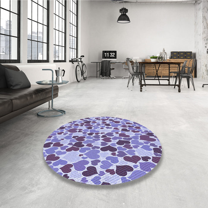 Round Patterned Amethyst Purple Rug in a Office, pat6blu