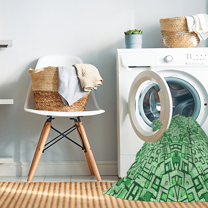 Machine Washable Transitional Green Rug in a Washing Machine, wshpat604grn
