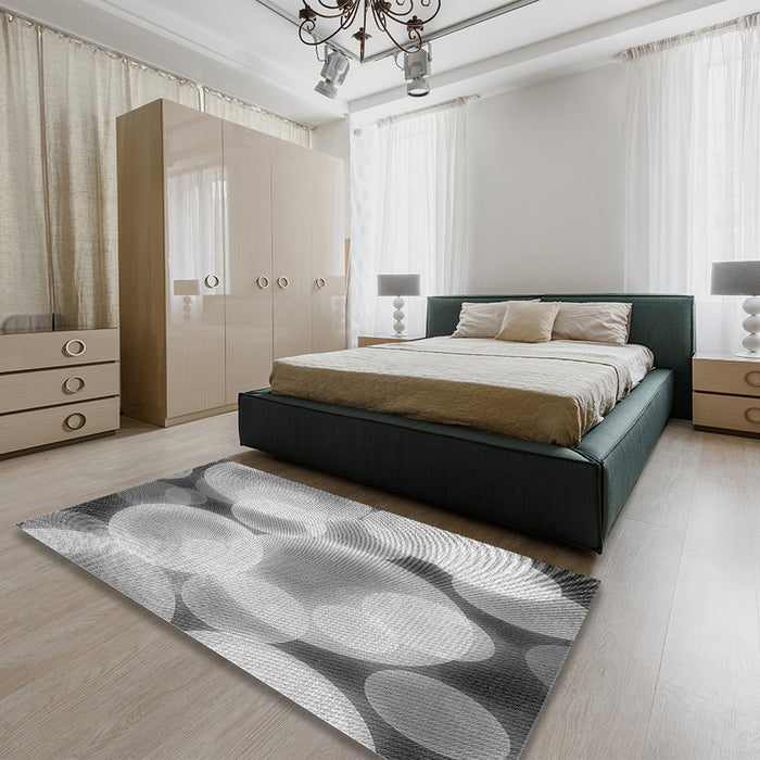 Patterned Silver Gray Rug in a Bedroom, pat609gry