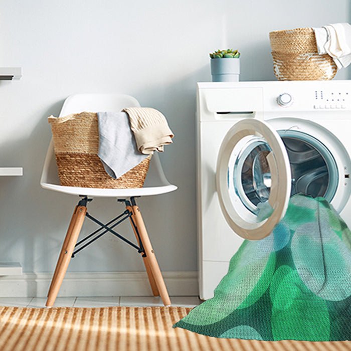 Machine Washable Transitional Mint Green Rug in a Washing Machine, wshpat609lblu
