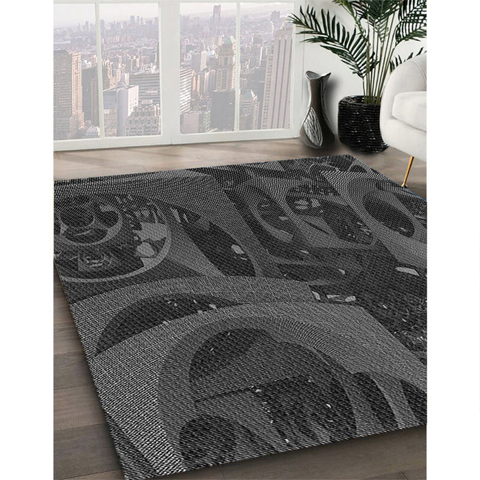 Patterned Charcoal Black Rug in Family Room, pat610gry