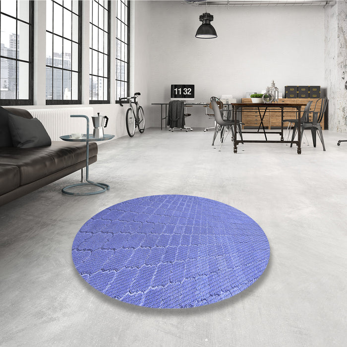 Round Patterned Sky Blue Rug in a Office, pat617blu