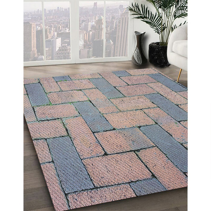 Machine Washable Transitional Pale Silver Gray Rug in a Family Room, wshpat618