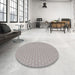 Round Machine Washable Transitional Grey Gray Rug in a Office, wshpat627