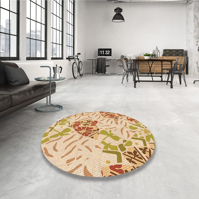 Round Patterned Orange Rug in a Office, pat632org