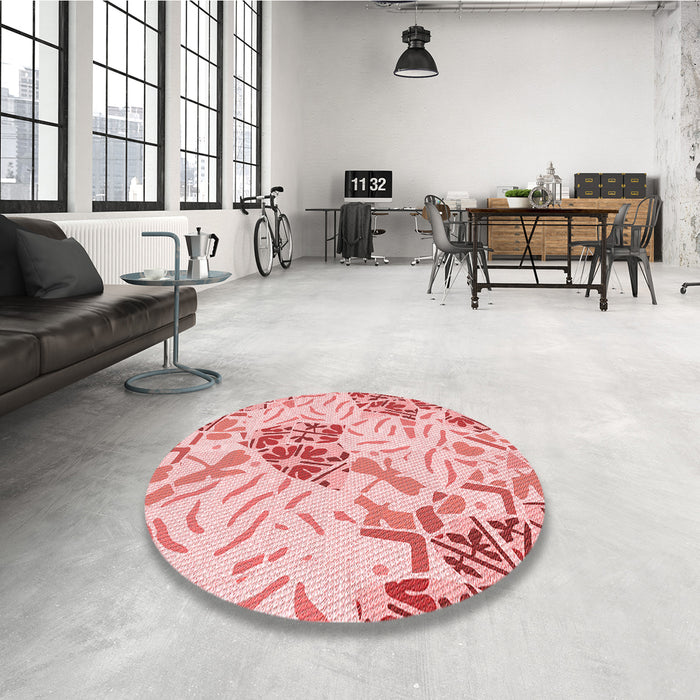 Round Patterned Orange Rug in a Office, pat632rd