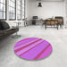 Round Patterned Neon Pink Rug in a Office, pat636pur