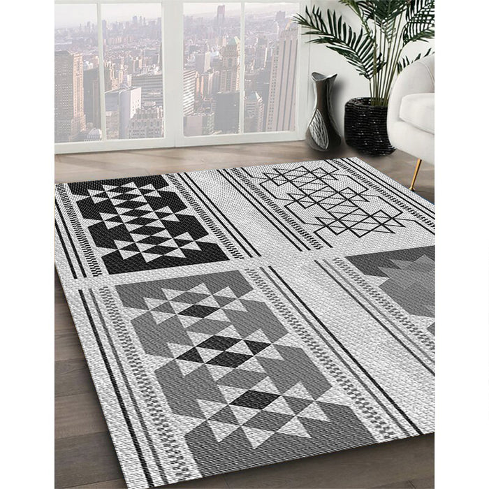 Patterned Gray Rug in Family Room, pat641gry