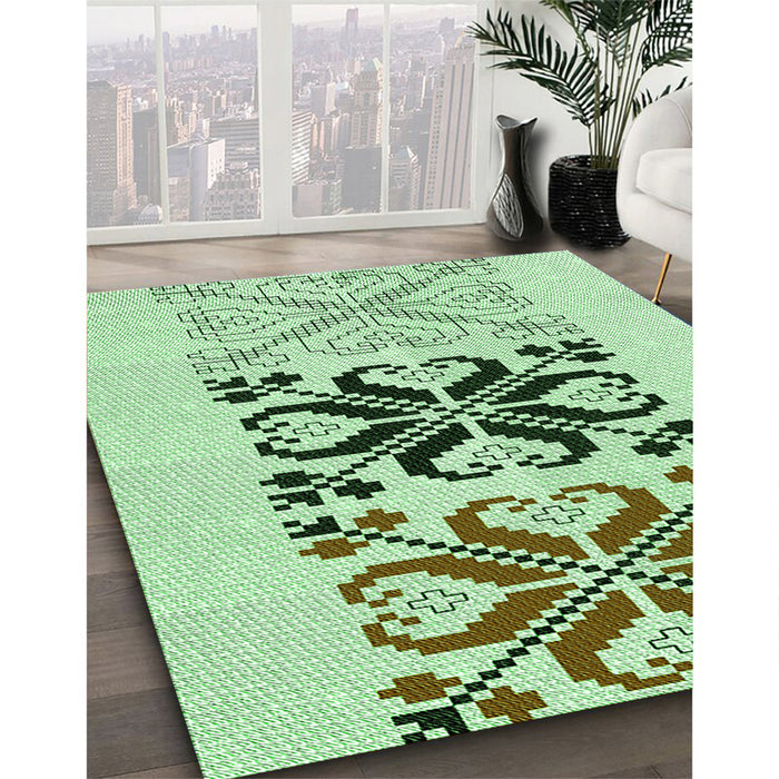 Patterned Green Rug in Family Room, pat642grn