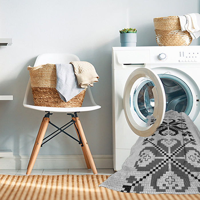 Machine Washable Transitional Gray Rug in a Washing Machine, wshpat642gry