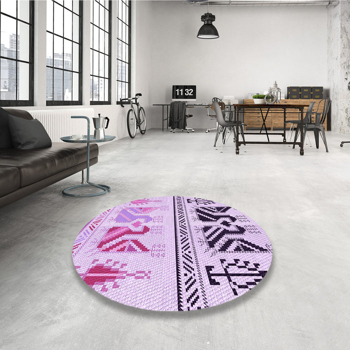 Round Patterned Medium Orchid Purple Rug in a Office, pat643pur