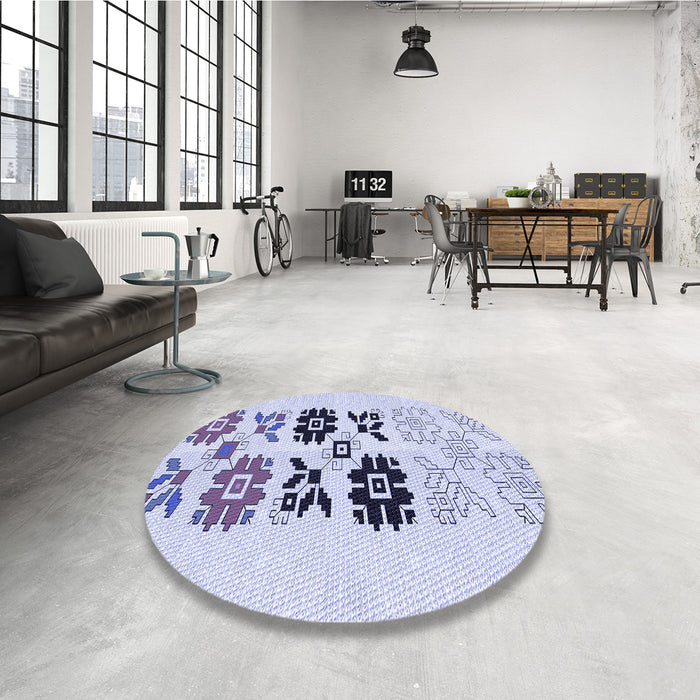 Round Patterned Lavender Blue Rug in a Office, pat644blu