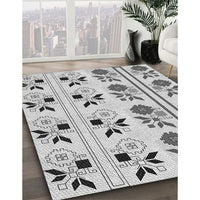 Patterned Platinum Gray Rug, pat645gry