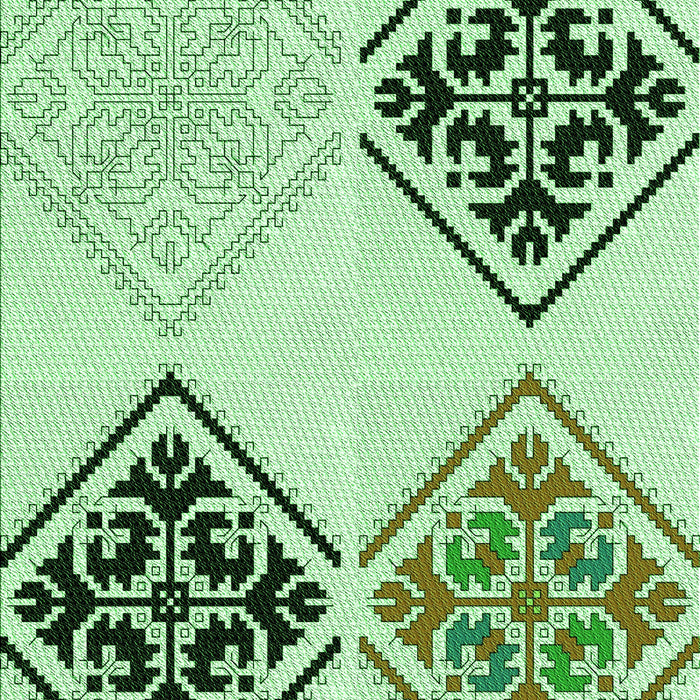 Machine Washable Transitional Green Rug, wshpat646grn