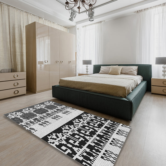 Patterned Black Rug in a Bedroom, pat648gry