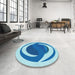 Round Patterned Blue Rug in a Office, pat650lblu