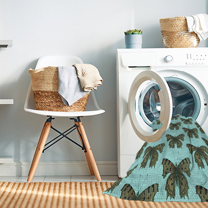 Machine Washable Transitional Dark Olive Green Rug in a Washing Machine, wshpat653lblu