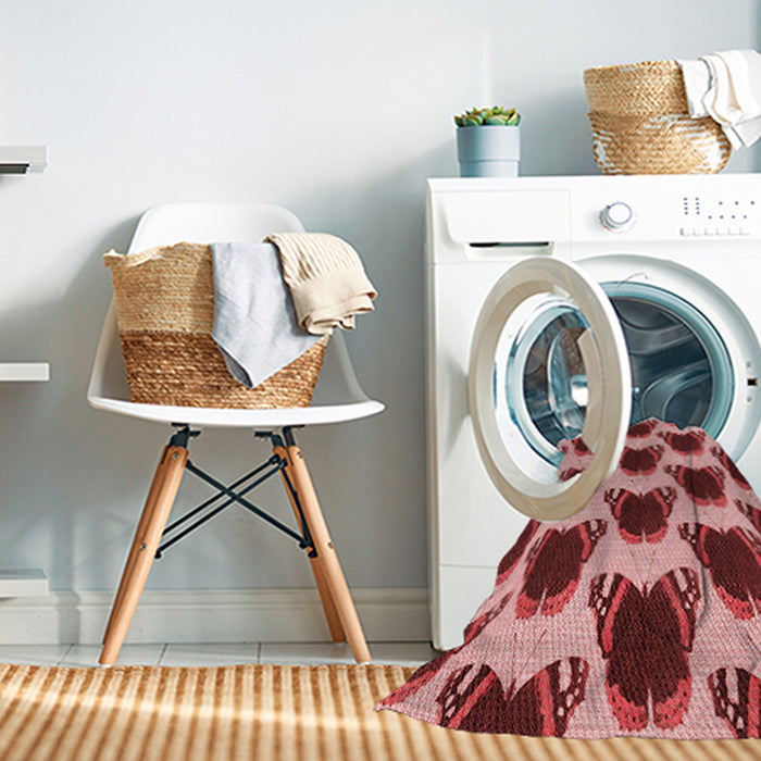 Machine Washable Transitional Light Coral Pink Rug in a Washing Machine, wshpat656rd