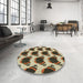 Round Machine Washable Transitional Brown Rug in a Office, wshpat656