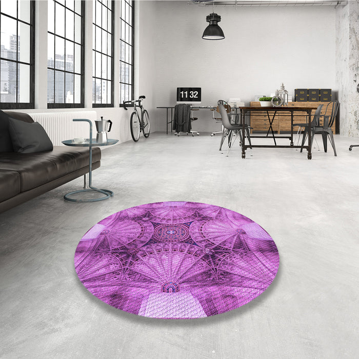 Round Patterned Purple Rug in a Office, pat667pur