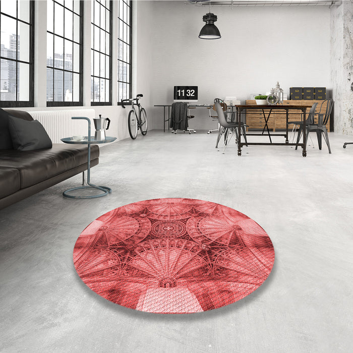 Round Patterned Red Rug in a Office, pat667rd