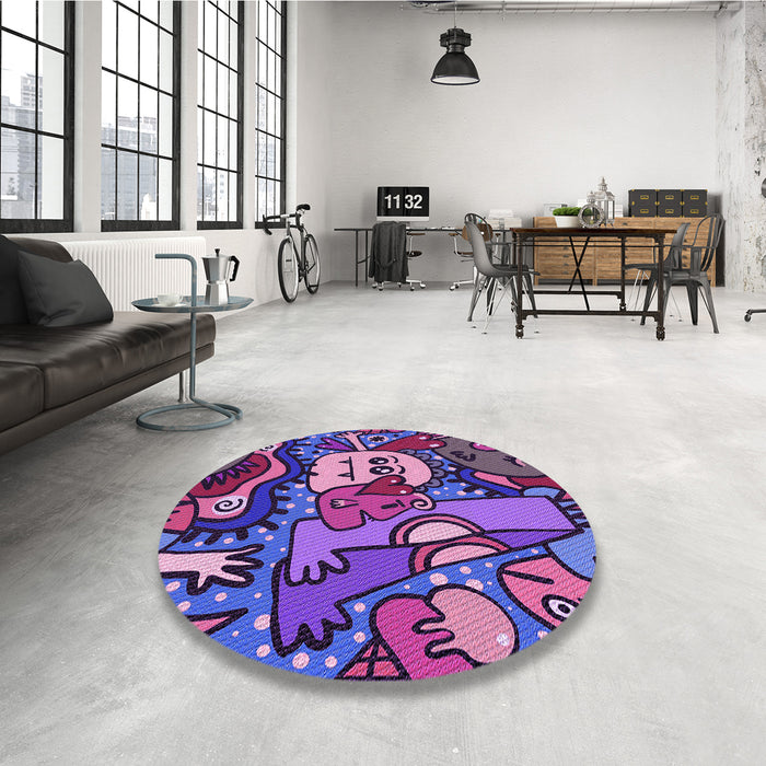 Round Patterned Medium Purple Rug in a Office, pat670pur