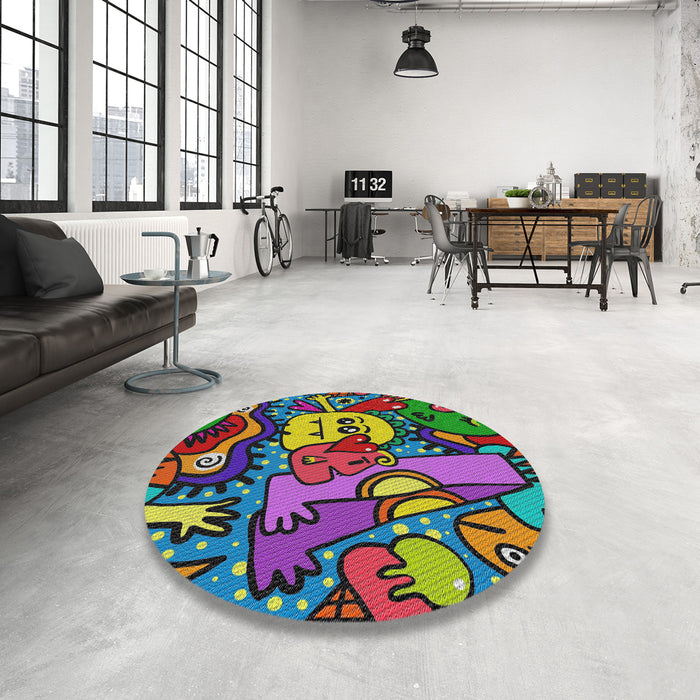Round Patterned Green Modern Rug in a Office, pat670