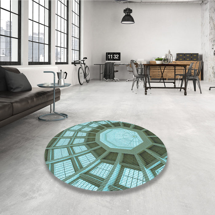 Round Patterned Pine Green Rug in a Office, pat671lblu