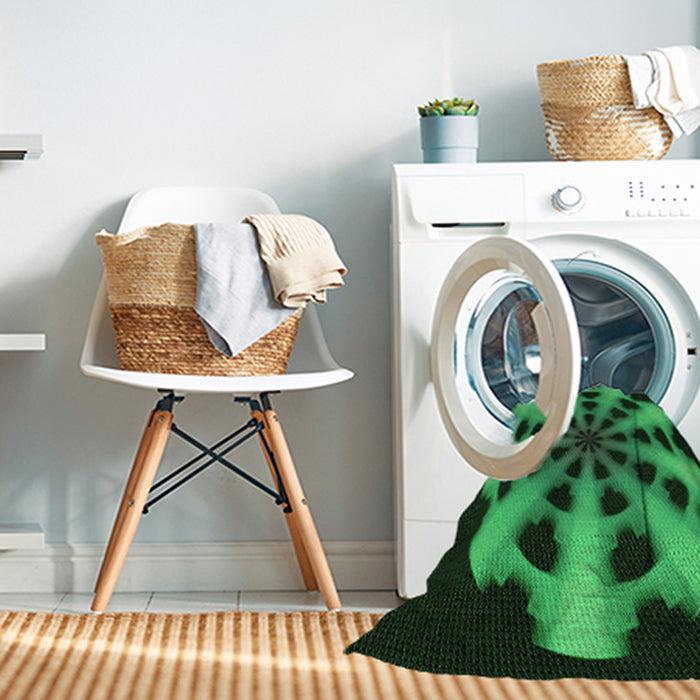 Machine Washable Transitional Dark Forest Green Rug in a Washing Machine, wshpat683grn