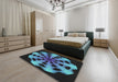 Patterned Mid Gray Novelty Rug in a Bedroom, pat683