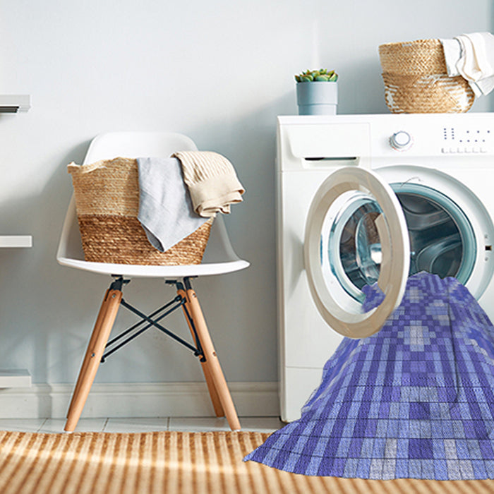 Machine Washable Transitional Denim Blue Rug in a Washing Machine, wshpat686blu