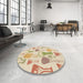 Round Patterned Golden Blonde Gold Rug in a Office, pat696brn