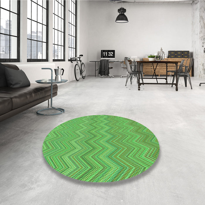 Round Patterned Dark Lime Green Rug in a Office, pat703grn