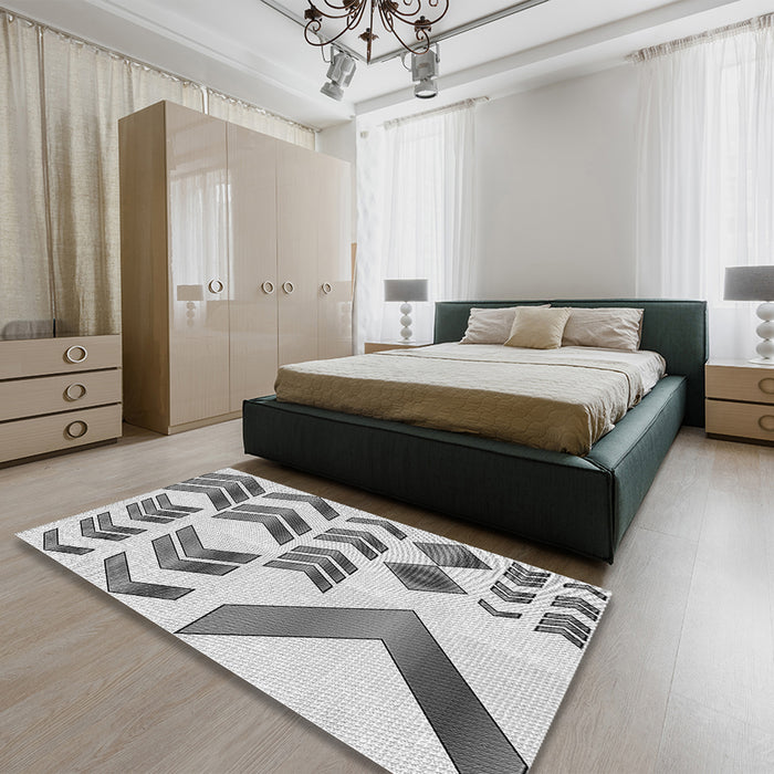 Patterned Silver Gray Rug in a Bedroom, pat705gry