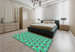 Patterned Medium Spring Green Rug in a Bedroom, pat714lblu