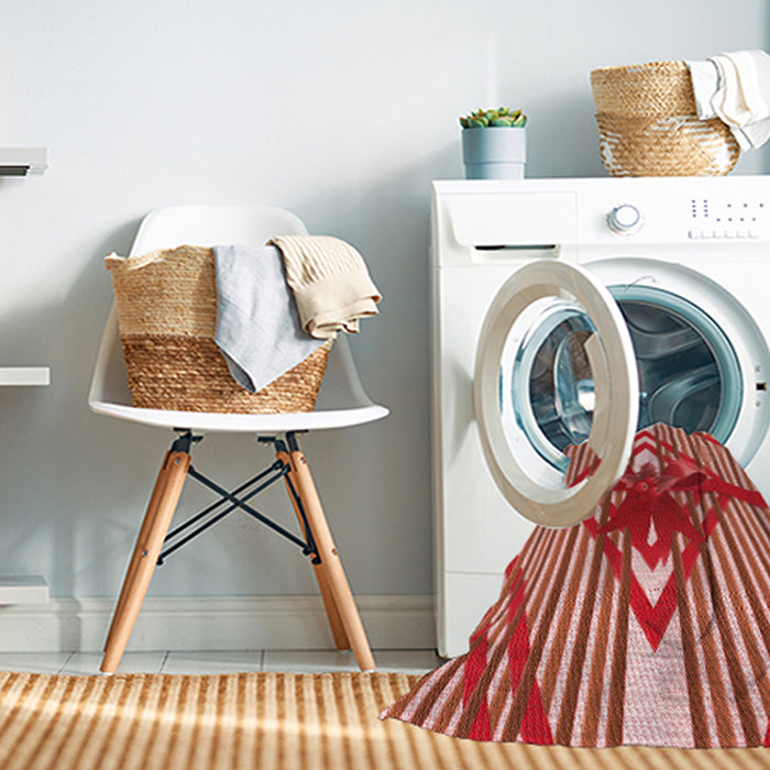 Machine Washable Transitional Red Rug in a Washing Machine, wshpat718rd