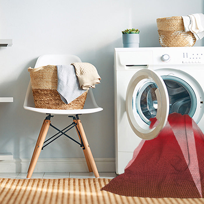 Machine Washable Transitional Red Rug in a Washing Machine, wshpat719rd