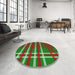 Round Machine Washable Transitional Tomato Red Rug in a Office, wshpat721