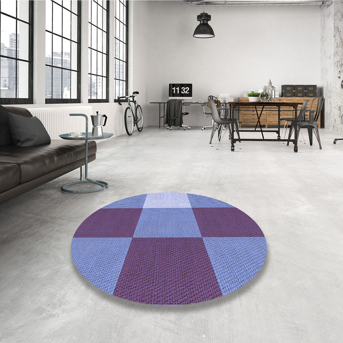Round Patterned Sky Blue Rug in a Office, pat722blu