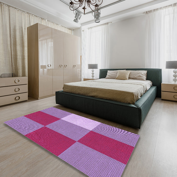 Patterned Medium Violet Red Pink Rug in a Bedroom, pat722pur