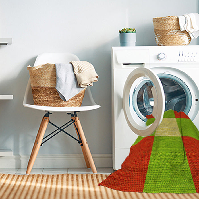 Machine Washable Transitional Pistachio Green Rug in a Washing Machine, wshpat723yw
