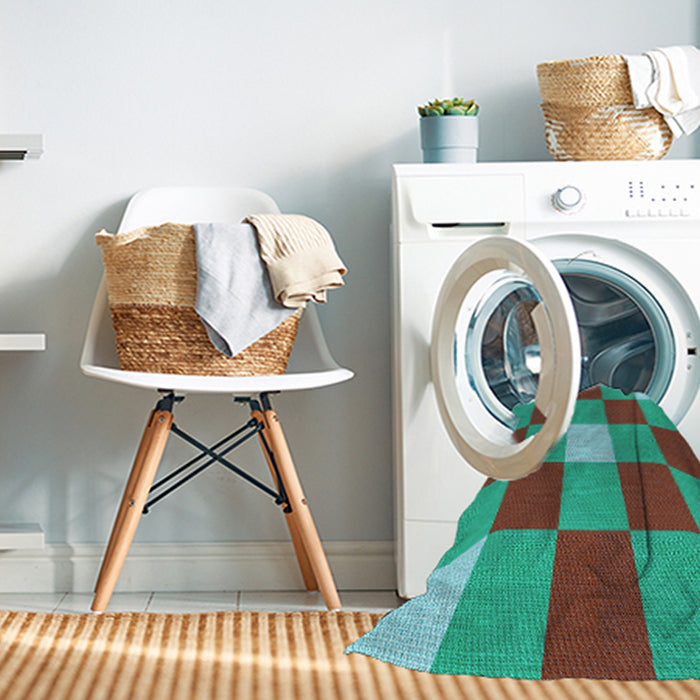 Machine Washable Transitional Turquoise Green Rug in a Washing Machine, wshpat724lblu