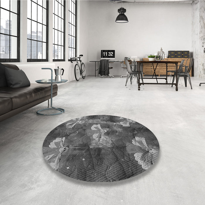 Round Patterned Gray Rug in a Office, pat730gry