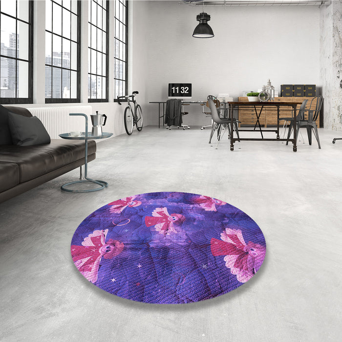 Round Patterned Amethyst Purple Rug in a Office, pat730pur