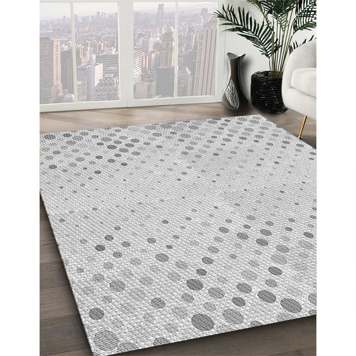 Patterned Platinum Gray Rug in Family Room, pat755gry