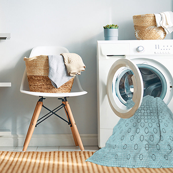 Machine Washable Transitional Electric Blue Rug in a Washing Machine, wshpat759lblu
