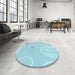 Round Patterned Blue Rug in a Office, pat766lblu