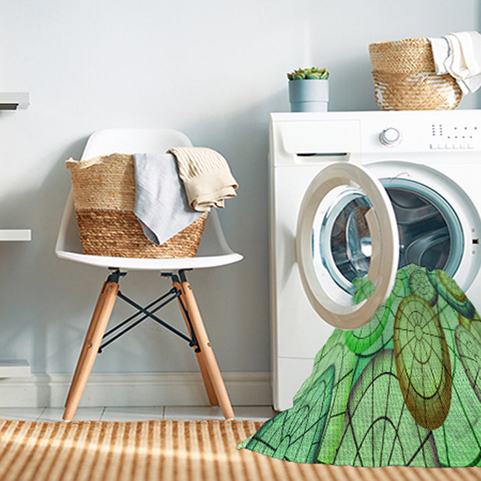 Machine Washable Transitional Green Rug in a Washing Machine, wshpat768grn